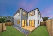 Brandnew standalone 3 beds 2.5 baths home with garage, minutes rom: Shopping & Dining: New World, Meadowlands restaurants, supermarkets, 0.5 km to Owairoa School, 1 km to Howick Intermediate and Howick College, Lot 4/54 Rodney Street, Howick, Auckland
