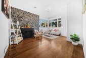 Standalone 3 beds 1 bath house with carport, 0.4 km to Puhinui School, 1/25 Bledisloe Street, Papatoetoe, Auckland