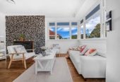 Standalone 3 beds 1 bath house with carport, 0.4 km to Puhinui School, 1/25 Bledisloe Street, Papatoetoe, Auckland