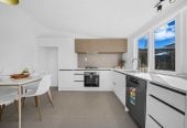 Standalone 3 beds 1 bath house with carport, 0.4 km to Puhinui School, 1/25 Bledisloe Street, Papatoetoe, Auckland