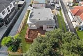 Standalone 3 beds 1 bath house with carport, 0.4 km to Puhinui School, 1/25 Bledisloe Street, Papatoetoe, Auckland