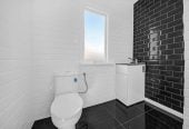 Standalone 3 beds 1 bath house with carport, 0.4 km to Puhinui School, 1/25 Bledisloe Street, Papatoetoe, Auckland