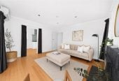 3 beds 1 bath house with Garden and Garage, The enchanting walkways to Heron Park and Oakley Reserve are meters from your front door, 1602A Great North Road, Waterview, Auckland