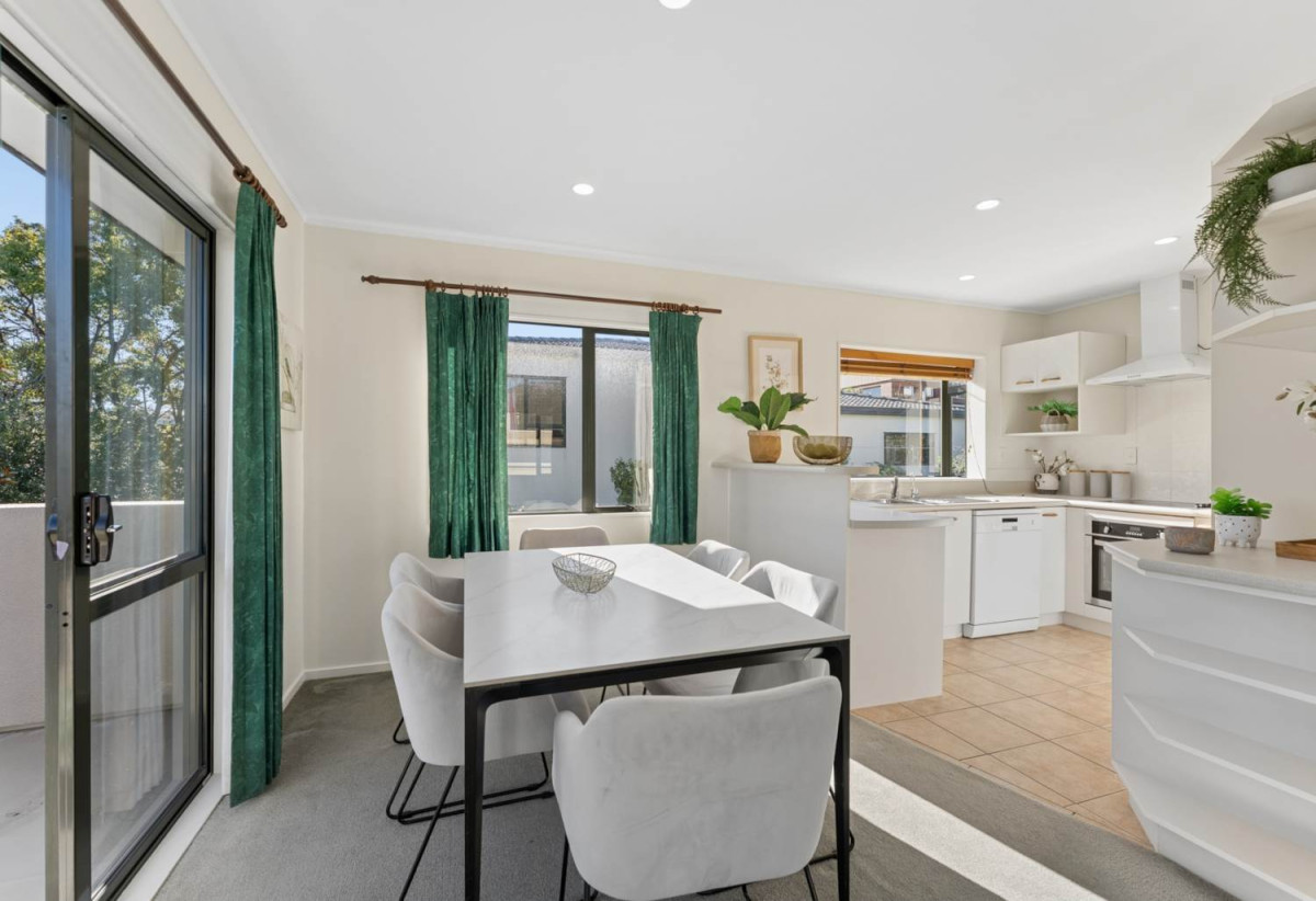 Double Westlake School Zone, BC Approved for Recladding, Standalone 3 beds + study 2 bath house with double garage, 117 Bushlands Park Drive, Albany, Auckland