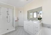 Double Westlake School Zone, BC Approved for Recladding, Standalone 3 beds + study 2 bath house with double garage, 117 Bushlands Park Drive, Albany, Auckland