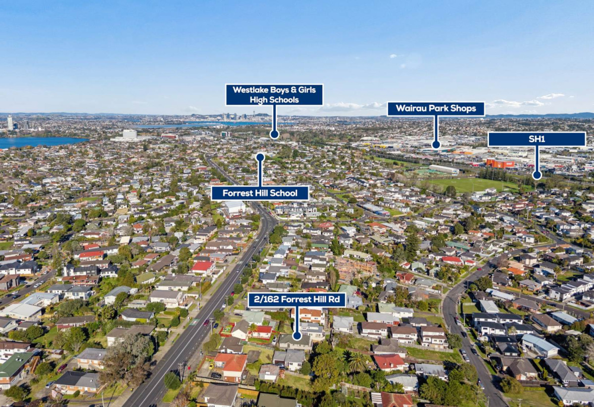 Double Westlake School Zone, BC Approved for Recladding, Standalone 3 beds + study 2 bath house with double garage, 117 Bushlands Park Drive, Albany, Auckland