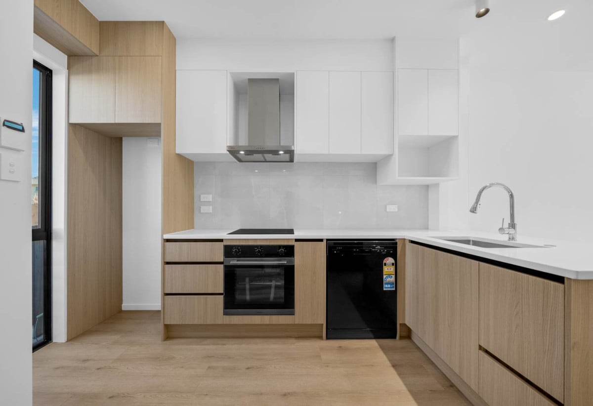 Brandnew freehold 2 beds 1.5 baths home with car park, 0.6 km to Lincoln Heights School, Lot 5/54 Donovan Avenue, Massey, Auckland