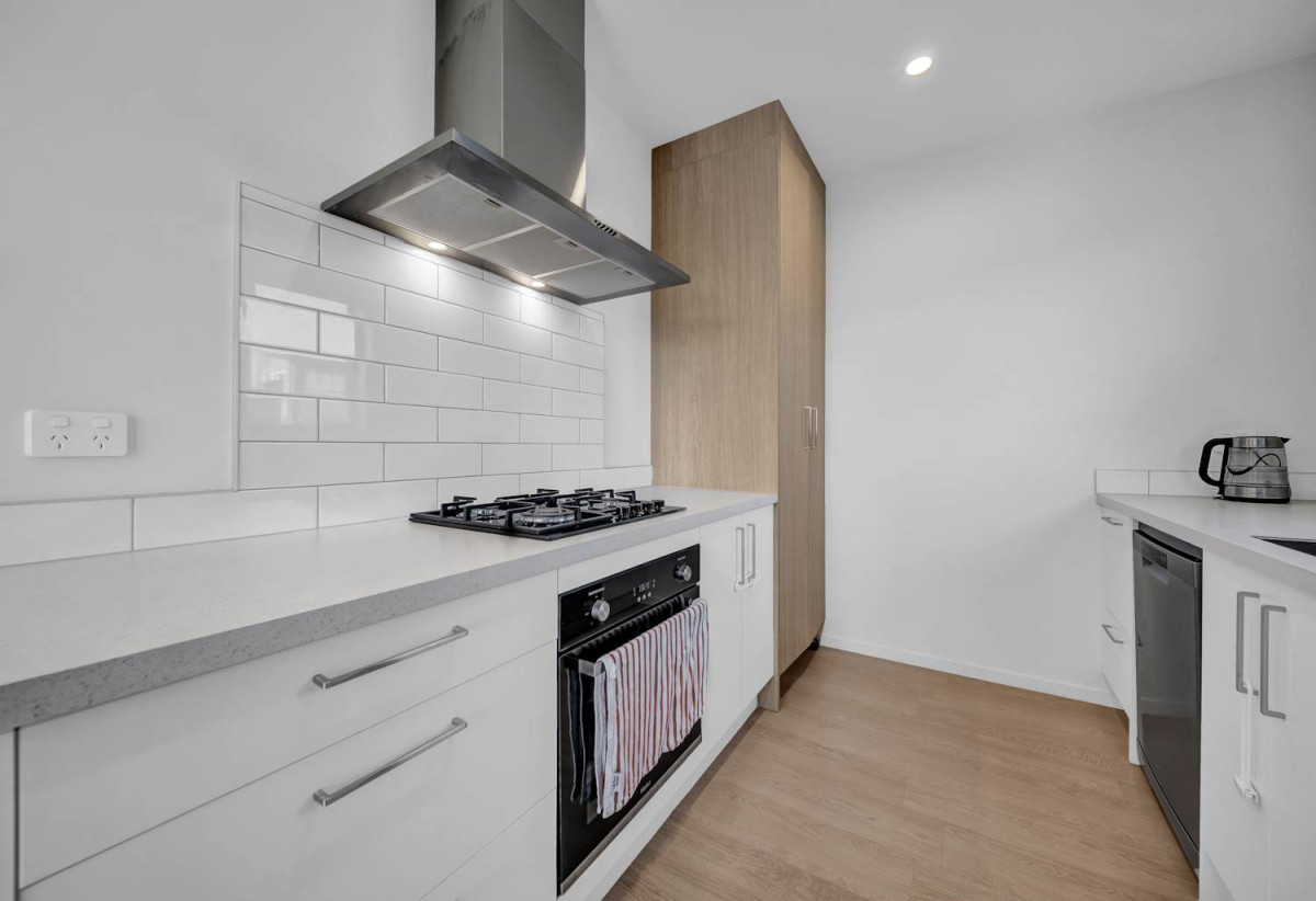 Ultimate Corner Fletcher-built Home., 2 beds 1 bath 1 car par, 1.2 km to Homai School, 1.4 km to Manurewa High School, 24 Katikati Drive, Manurewa, Auckland