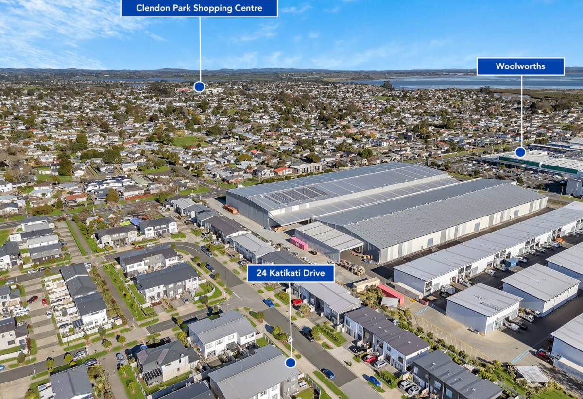 Ultimate Corner Fletcher-built Home., 2 beds 1 bath 1 car par, 1.2 km to Homai School, 1.4 km to Manurewa High School, 24 Katikati Drive, Manurewa, Auckland