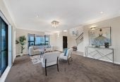 410m² Freehold Section, Brick & Weatherboard Construction, 241m2 Renovated 5 beds 3.5 baths house with double garage and extra car parks, Underfloor Heating in the Kitchen, 1 bed 1 bath ground floor, 77 Carruth Road, Papatoetoe, Auckland