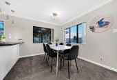 410m² Freehold Section, Brick & Weatherboard Construction, 241m2 Renovated 5 beds 3.5 baths house with double garage and extra car parks, Underfloor Heating in the Kitchen, 1 bed 1 bath ground floor, 77 Carruth Road, Papatoetoe, Auckland