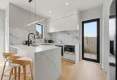 Brandnew standalone 4 beds + study room 2.5 baths home with garage, Located just a short, two-minute stroll from Flat Rock Reserve, the local Fishing Wharf, and the prestigious Auckland Rowing Club, 67A Jolson Road, Mt Wellington, Auckland