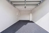 Brandnew standalone 4 beds + study room 2.5 baths home with garage, Located just a short, two-minute stroll from Flat Rock Reserve, the local Fishing Wharf, and the prestigious Auckland Rowing Club, 67A Jolson Road, Mt Wellington, Auckland