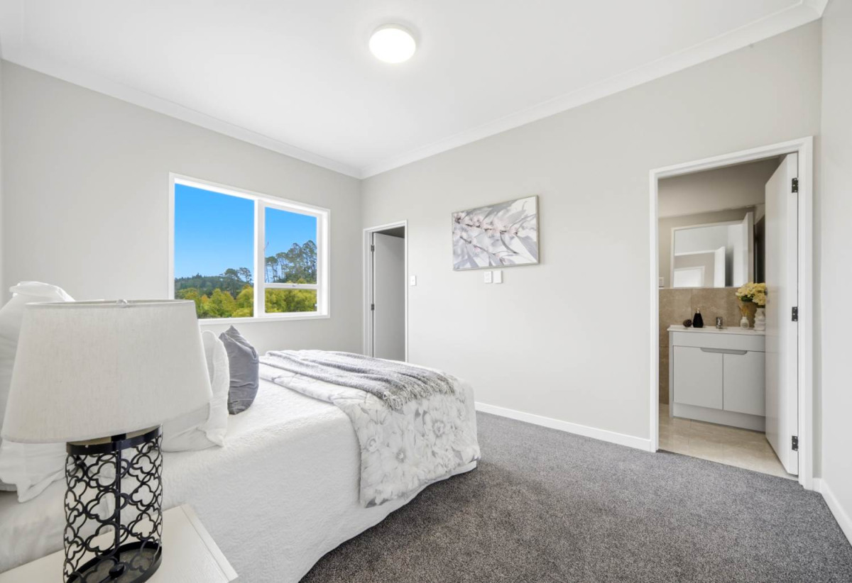 2.0043ha Lifestyle section, Renovated 4 beds 2 baths house with double garage, Country Living – Town Convenience, 67 Haigh Access Road, Dairy Flat, Auckland