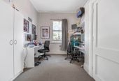 Must sell, Auction, Disclosed Reserve Price: $620K, 4 beds 1 bath house with swimming pool and car parks + a separate 1-bedroom sleepout complete with its own living area and bathroom, /94 Browns Road, Manurewa, Auckland