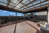 Must sell, Auction, Disclosed Reserve Price: $620K, 4 beds 1 bath house with swimming pool and car parks + a separate 1-bedroom sleepout complete with its own living area and bathroom, /94 Browns Road, Manurewa, Auckland