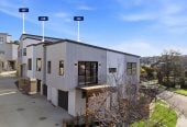 Brandnew 3 beds 2 baths home with garage, 1 ensuite ground floor, Lot2/12 Totaravale Drive, Totara Vale, Auckland