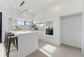 120m2 Brandnew 3 beds baths home with garage, 0.3 km to Target Road School, Lot2/12 Totaravale Drive, Totara Vale, Auckland
