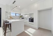 152m2 Brandnew 4 beds (2 ensuites) 3.5 baths home with garage, 0.3 km to Target Road School, Lot3/12 Totaravale Drive, Totara Vale, Auckland