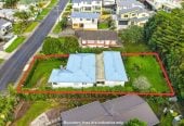 Double Westlake school zone, 675m2 section, 8 beds 2.5 baths house, a tandem double garage for 2 cars, 12 Bruce Road, Glenfield, Auckland