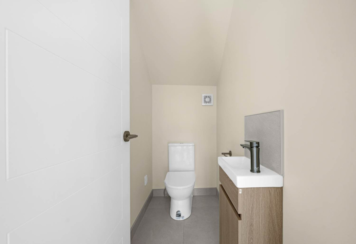 Brandnew standalone 4 beds 2.5 baths home with garage, Sunny deck and paved patio, fully fenced yard, Ventilation system and intercom, Lot 3/25 La Perouse Street, Botany Downs, Auckland