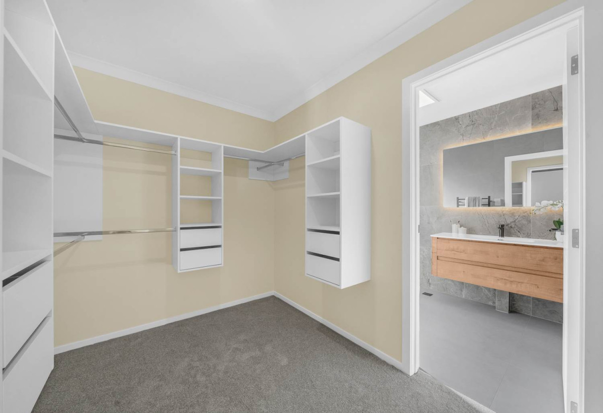 Brandnew standalone 4 beds 2.5 baths home with garage, Sunny deck and paved patio, fully fenced yard, Ventilation system and intercom, Lot 2/25 La Perouse Street, Botany Downs, Auckland