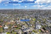 Brandnew standalone 4 beds 2.5 baths home with garage, Sunny deck and paved patio, fully fenced yard, Ventilation system and intercom, Lot 2/25 La Perouse Street, Botany Downs, Auckland