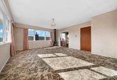 Must Sell, Deceased Estate, 220m2 4 beds 2 baths house with double garage, Huge rumpus room with separate laundry, Potential to reconfigure into a spacious 5-bedroom, 3-bathroom family home (subject to Auckland Council approval), 3 Welland Place, Hillcrest, Auckland