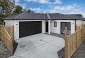 4 beds (2 ensuites) 3 baths house with double garage, 0.7 km to Opaheke School, 10 Furlough Road, Opaheke, Auckland