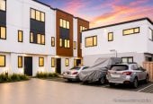 Asking $685,000 – priced for an immediate sale, 99m2 Affordable 3 beds 2.5 baths home with car park, Flexible second living area or home office, 6/3 Abbotleigh Avenue, Te Atatu Peninsula, Auckland