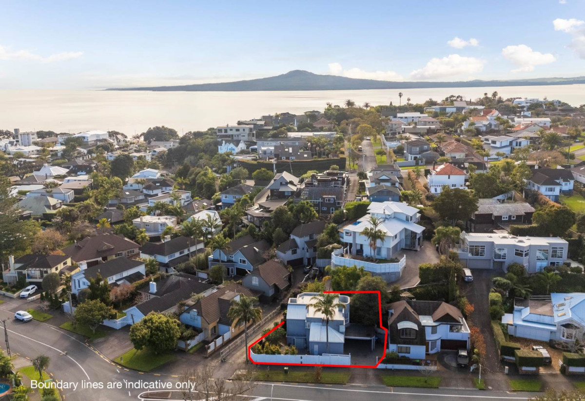 373m2 section, Standalone 3 beds 2 baths house with double garage, 68 Melanesia Road, Kohimarama, Auckland