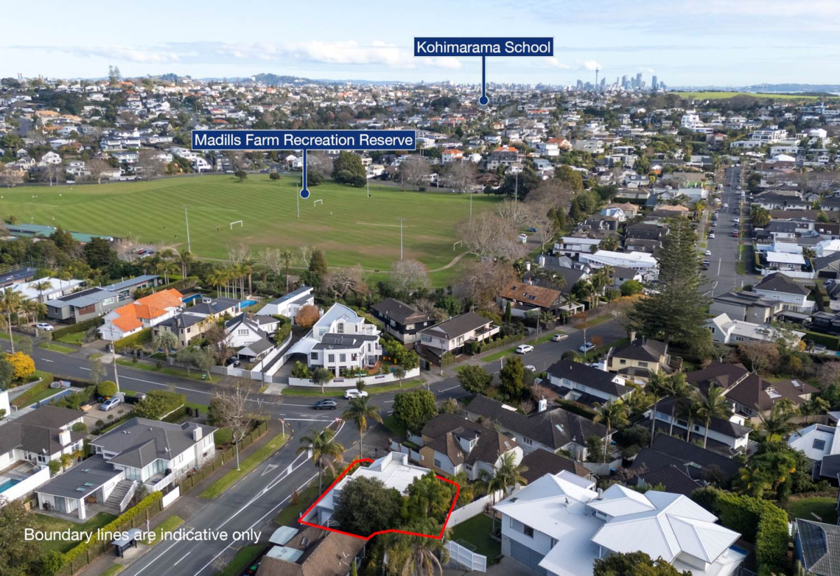 373m2 section, Standalone 3 beds 2 baths house with double garage, 68 Melanesia Road, Kohimarama, Auckland