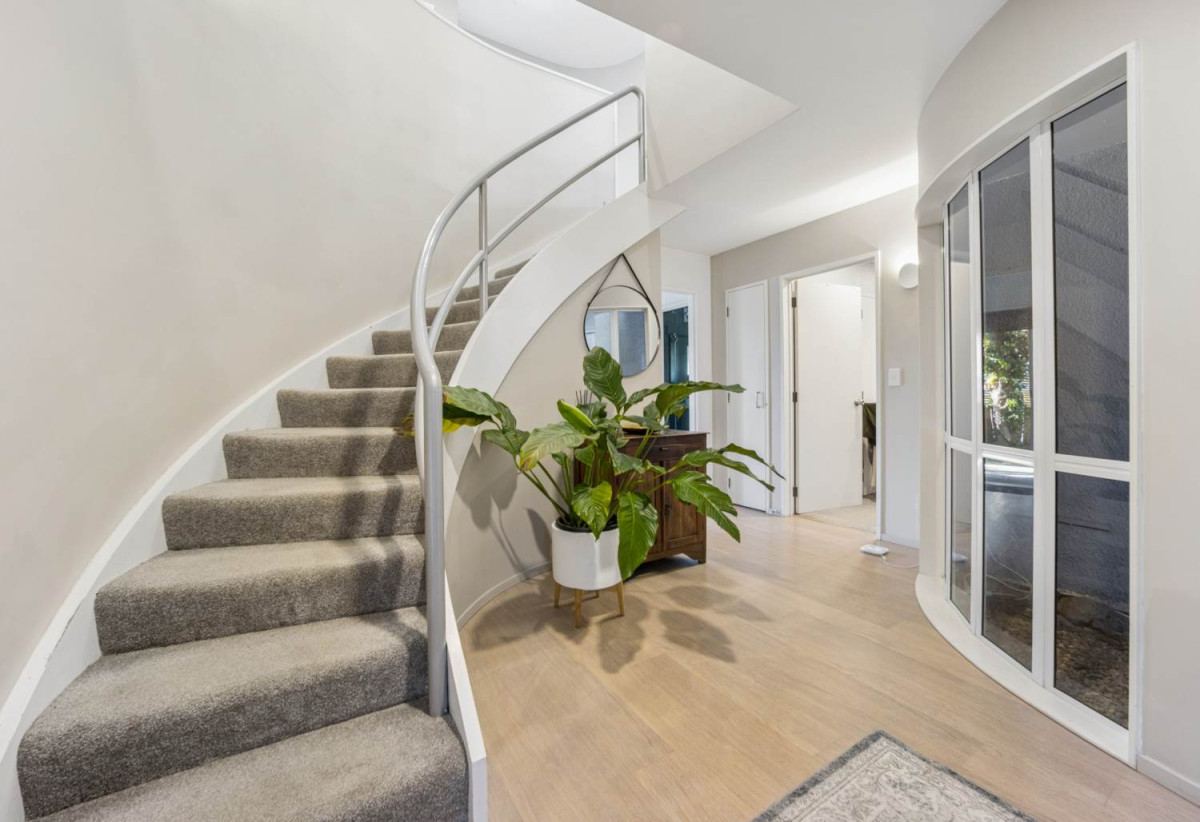 373m2 section, Standalone 3 beds 2 baths house with double garage, 68 Melanesia Road, Kohimarama, Auckland