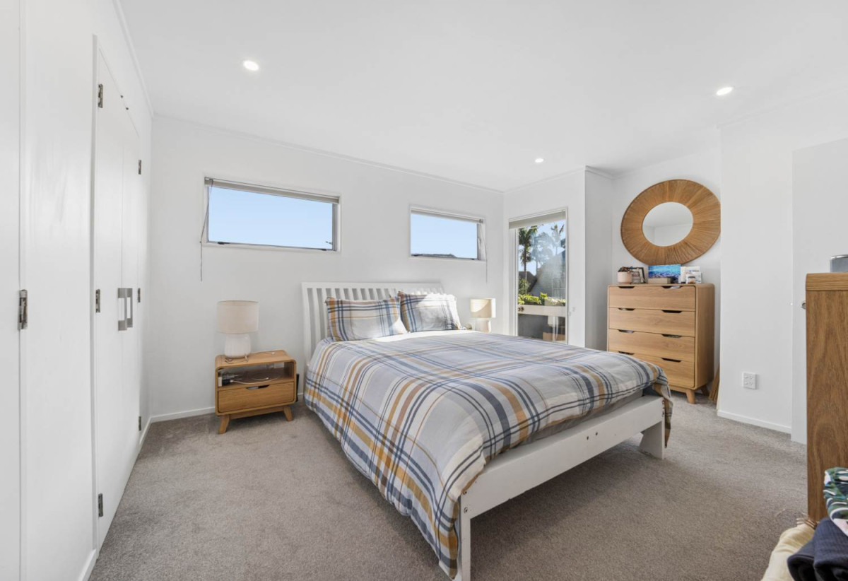 373m2 section, Standalone 3 beds 2 baths house with double garage, 68 Melanesia Road, Kohimarama, Auckland