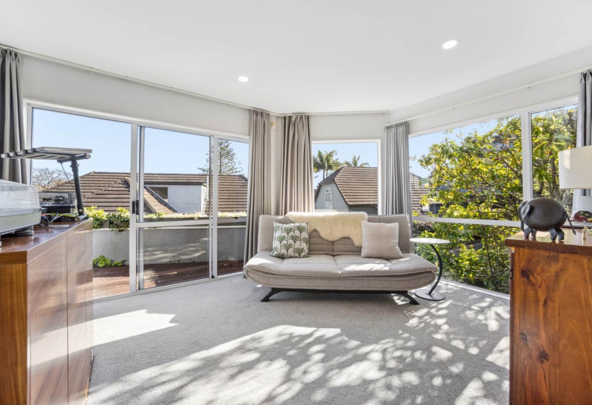 373m2 section, Standalone 3 beds 2 baths house with double garage, 68 Melanesia Road, Kohimarama, Auckland