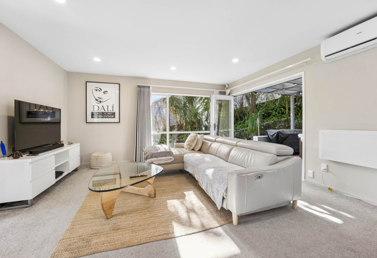 373m2 section, Standalone 3 beds 2 baths house with double garage, 68 Melanesia Road, Kohimarama, Auckland