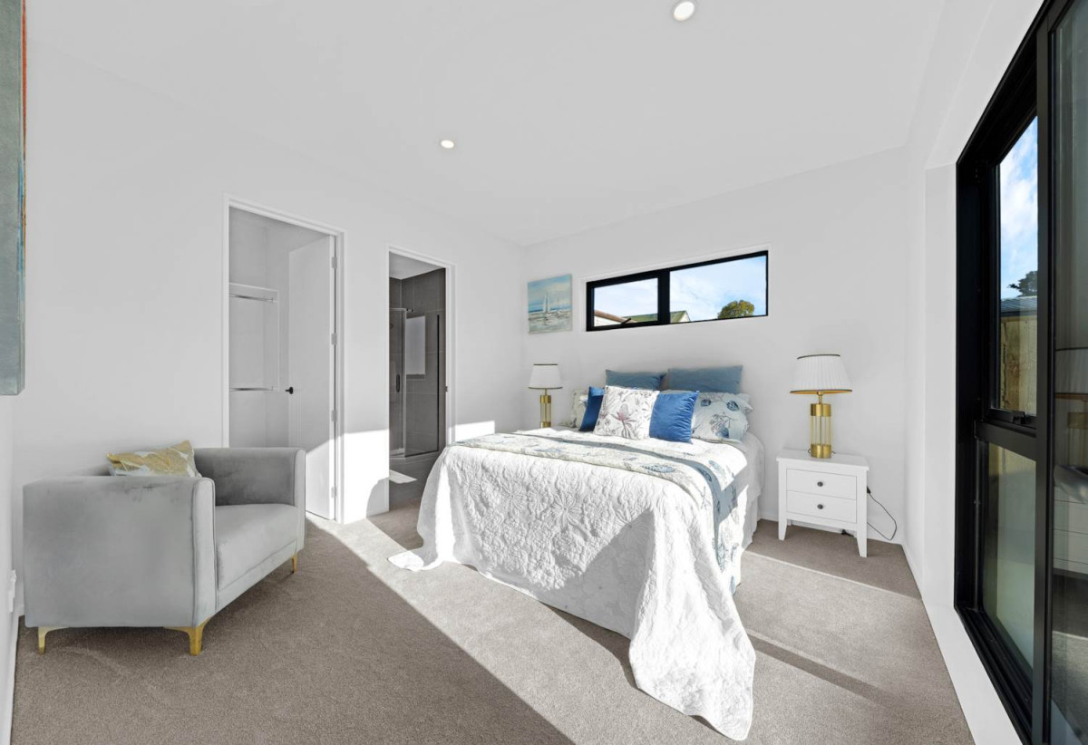180m2 Brandnew 5 beds 3 baths house with double garage, 65 Bellfield Road, Opaheke, Auckland