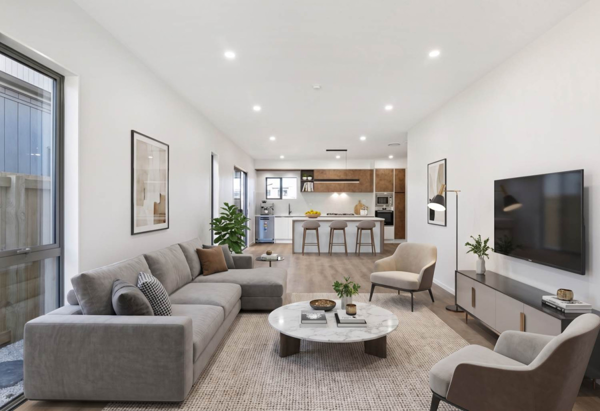 7 beds ( 2 ensuites) 4 baths house with double garage, 2 beds 1 bath ground floor, 0.5 km to Hingaia Peninsula School, 68 Papaka Road, Karaka, Auckland