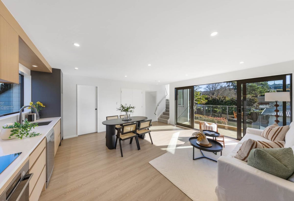 Brandnew 3 beds 2.5 baths home with carport, 1 ensuite ground floor, 0.9 km to Onehunga Primary School, 4B Huapai Street, Onehunga, Auckland