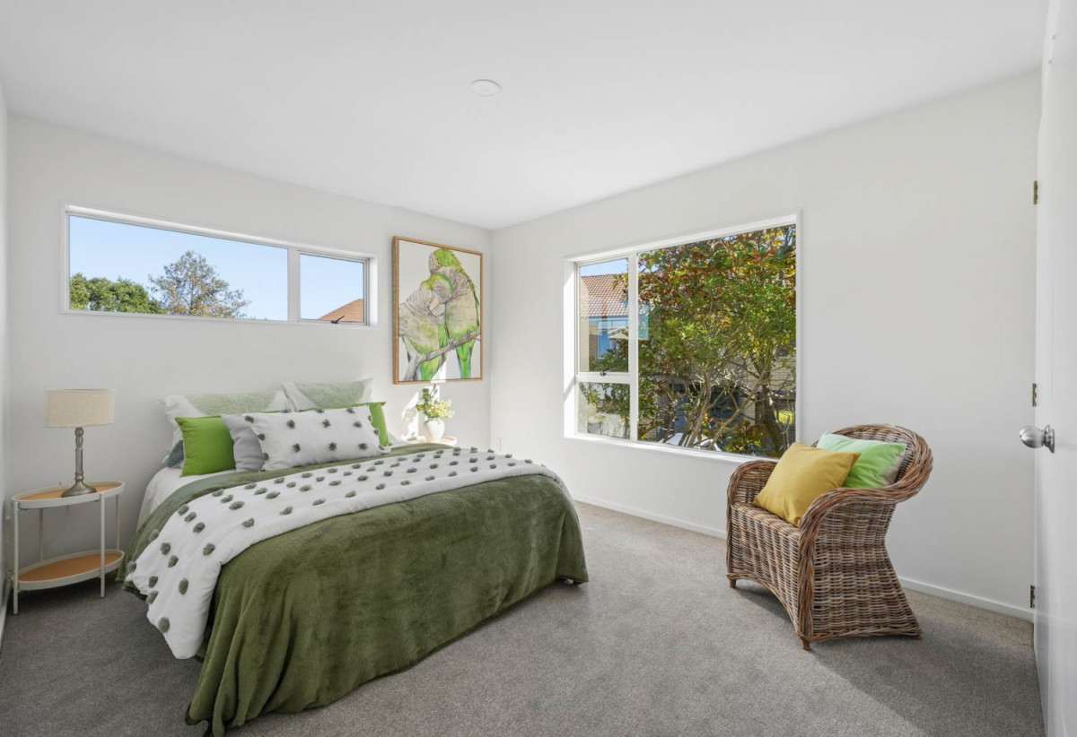 Solid Brick Affordable Beauty, 4 beds 2.5 baths home with double garage, 1.1 km to Waitakere College, 1/23 Charlenne Close, Ranui, Auckland