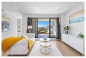 For rent, 4 beds 3.5 baths townhouse with garage, available 3rd July, 24C Tomintoul Place, Highland Park, Auckland