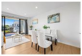 For rent, 4 beds 3.5 baths townhouse with garage, available 3rd July, 24C Tomintoul Place, Highland Park, Auckland