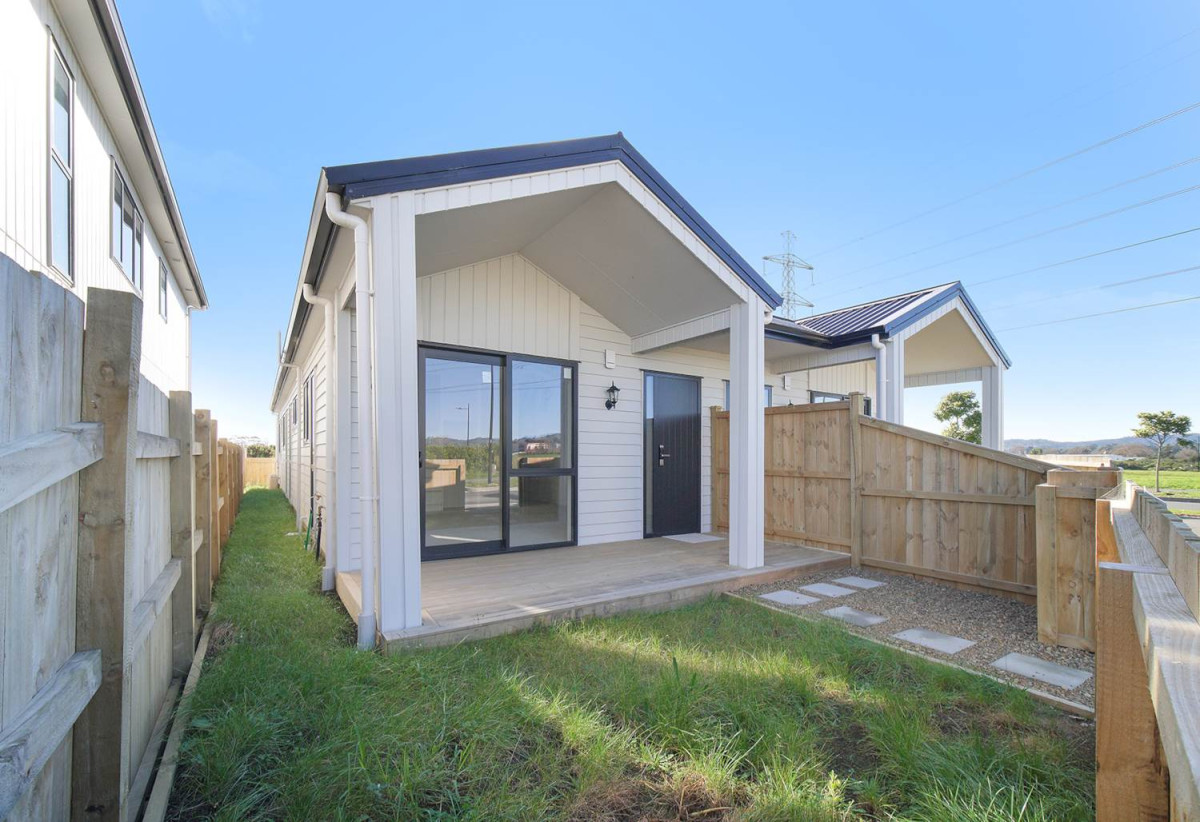 Brandnew 3 beds 2 baths duplex home with car park, 27 Kapeta Lane, Karaka, Auckland