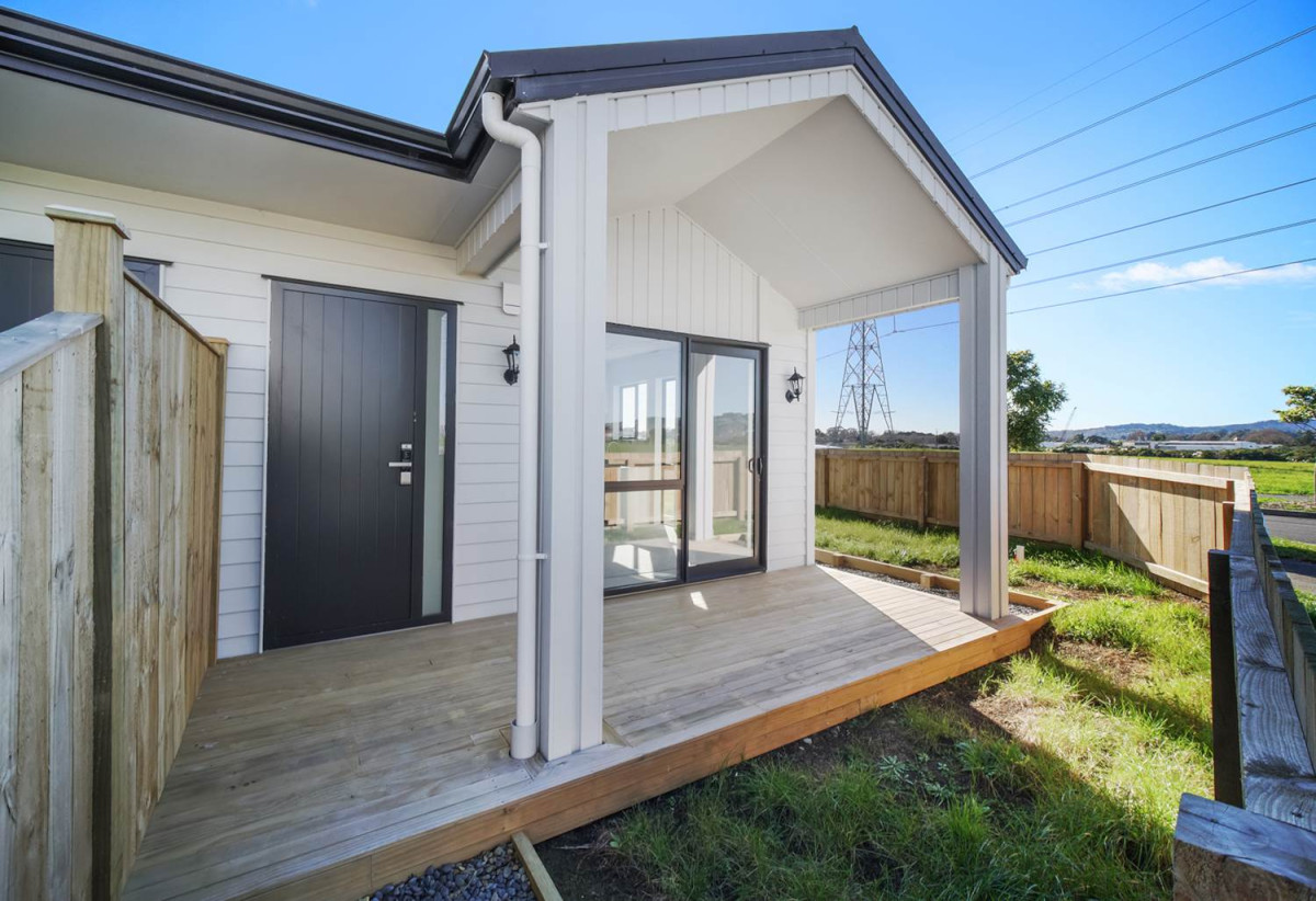 Brandnew 3 beds 2 baths duplex home with car park, 27 Kapeta Lane, Karaka, Auckland