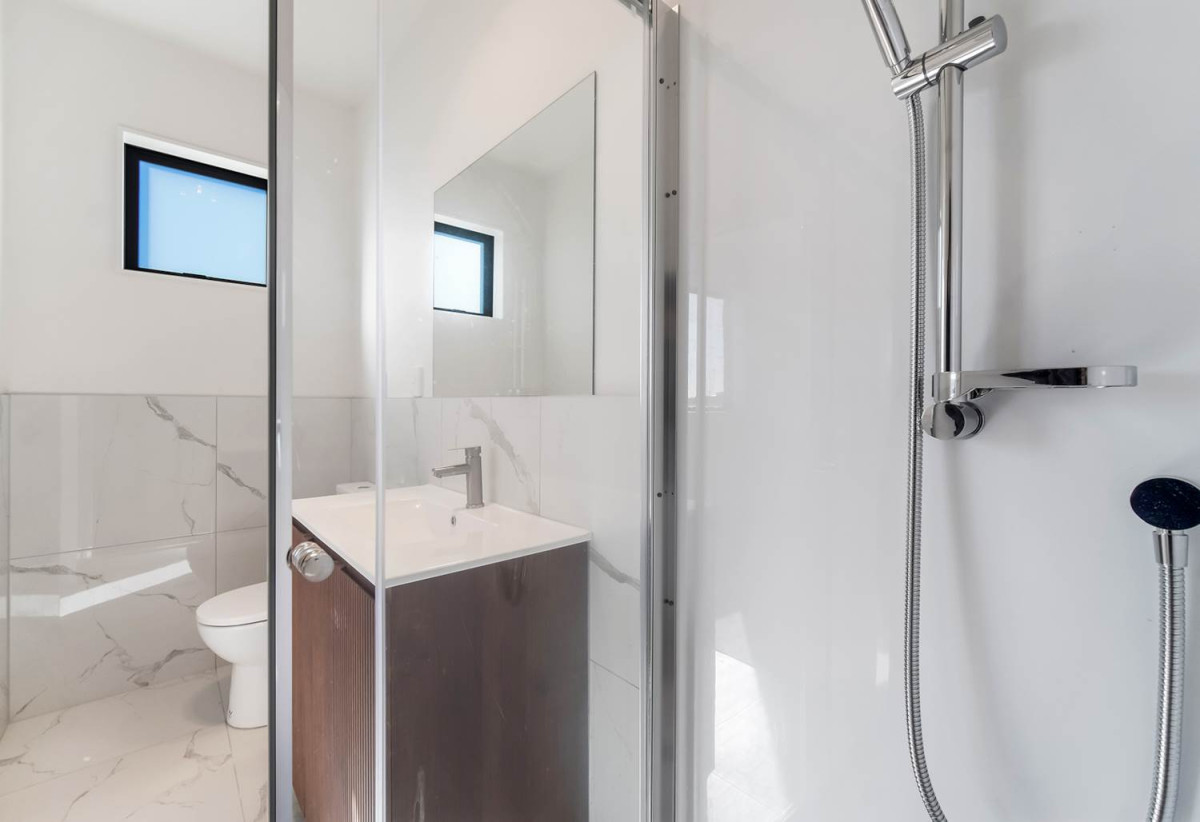 Brandnew 3 beds 2 baths duplex home with car park, 27 Kapeta Lane, Karaka, Auckland