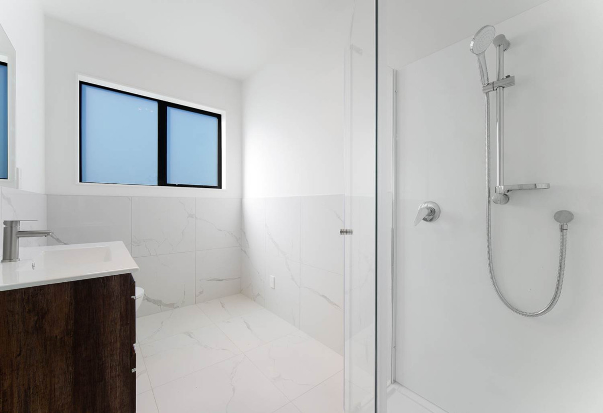 Brandnew 3 beds 2 baths duplex home with car park, 27 Kapeta Lane, Karaka, Auckland