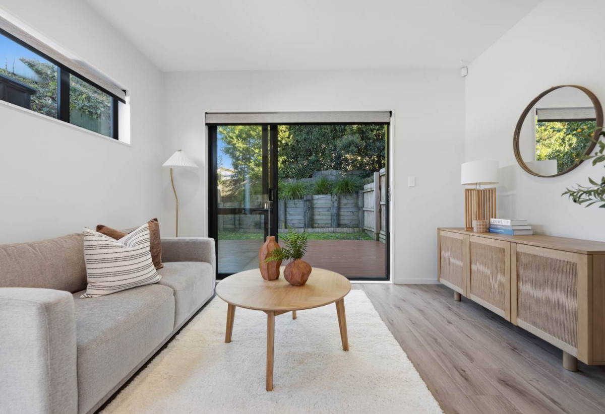 2 beds + study room 1.5 bath home with car park, no Body Corporate fees, Located just moments from Sylvia Park Shopping Centre, 12F Keate Place, Mt Wellington, Auckland