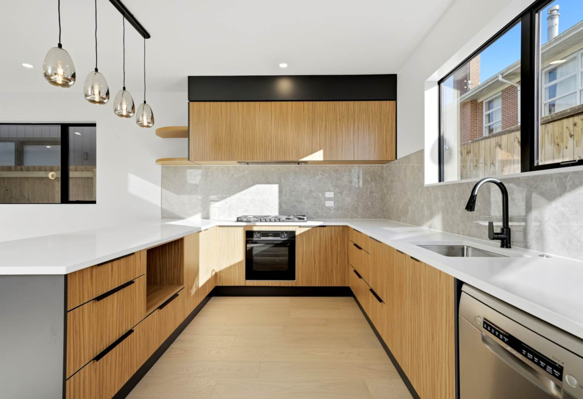 10-Year Stamford Warranty, Opposite Kristin, 165m2 Brandnew standalone 4 beds 2.5 baths home with garage, 387C Albany Highway, Albany, Auckland