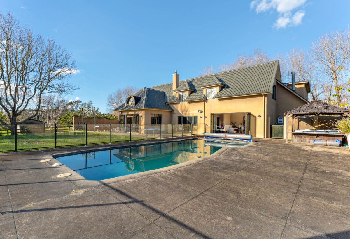 Exceptional 4.26ha Landholding Poised for Growth, 5 beds + office room 4 baths house with standalone double garage and swimming pool, 210 Fred Taylor Drive, Whenuapai, Auckland