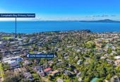Double Westlake school zone & Rangitoto Views, Renovated 3 beds 1 bath home with a single garage, 1/29 Aberdeen Road, Castor Bay, Auckland